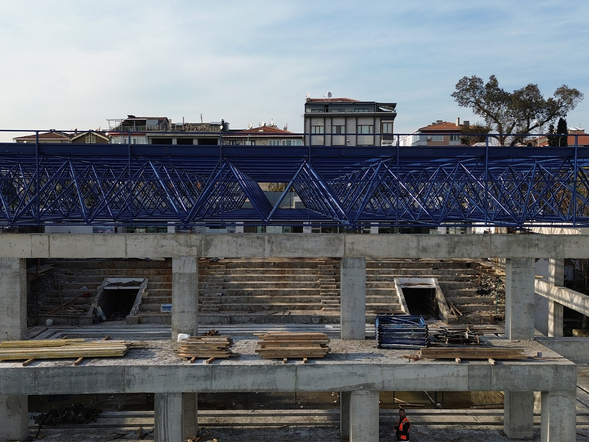 DNG Çelik Burhan Felek Swimming Pool