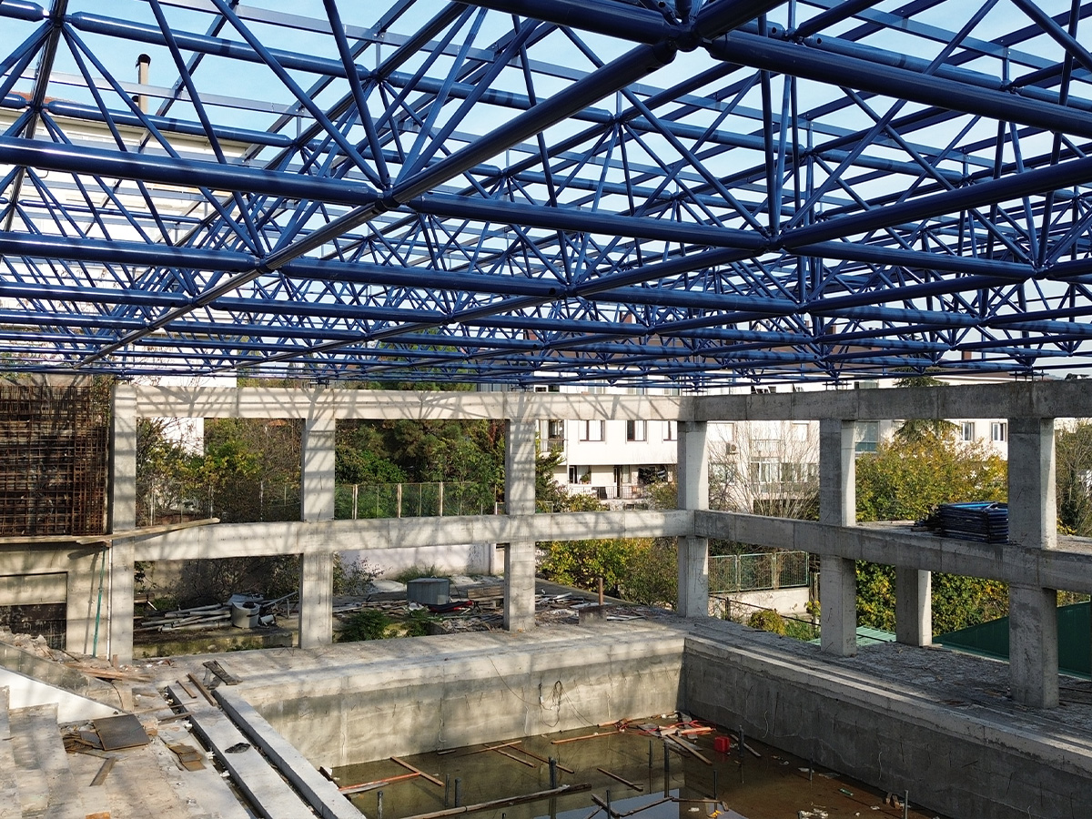 DNG Çelik Burhan Felek Swimming Pool
