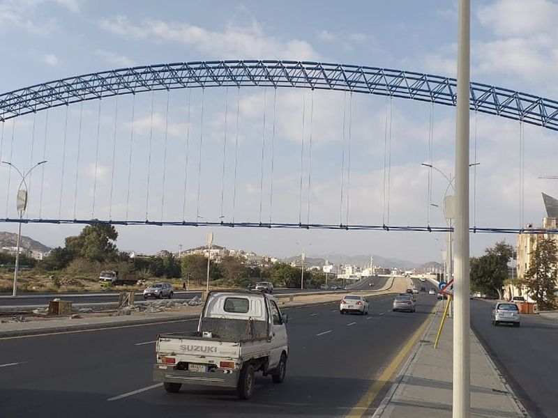 DNG Çelik Saudi Arabia Pedestrian Overpass